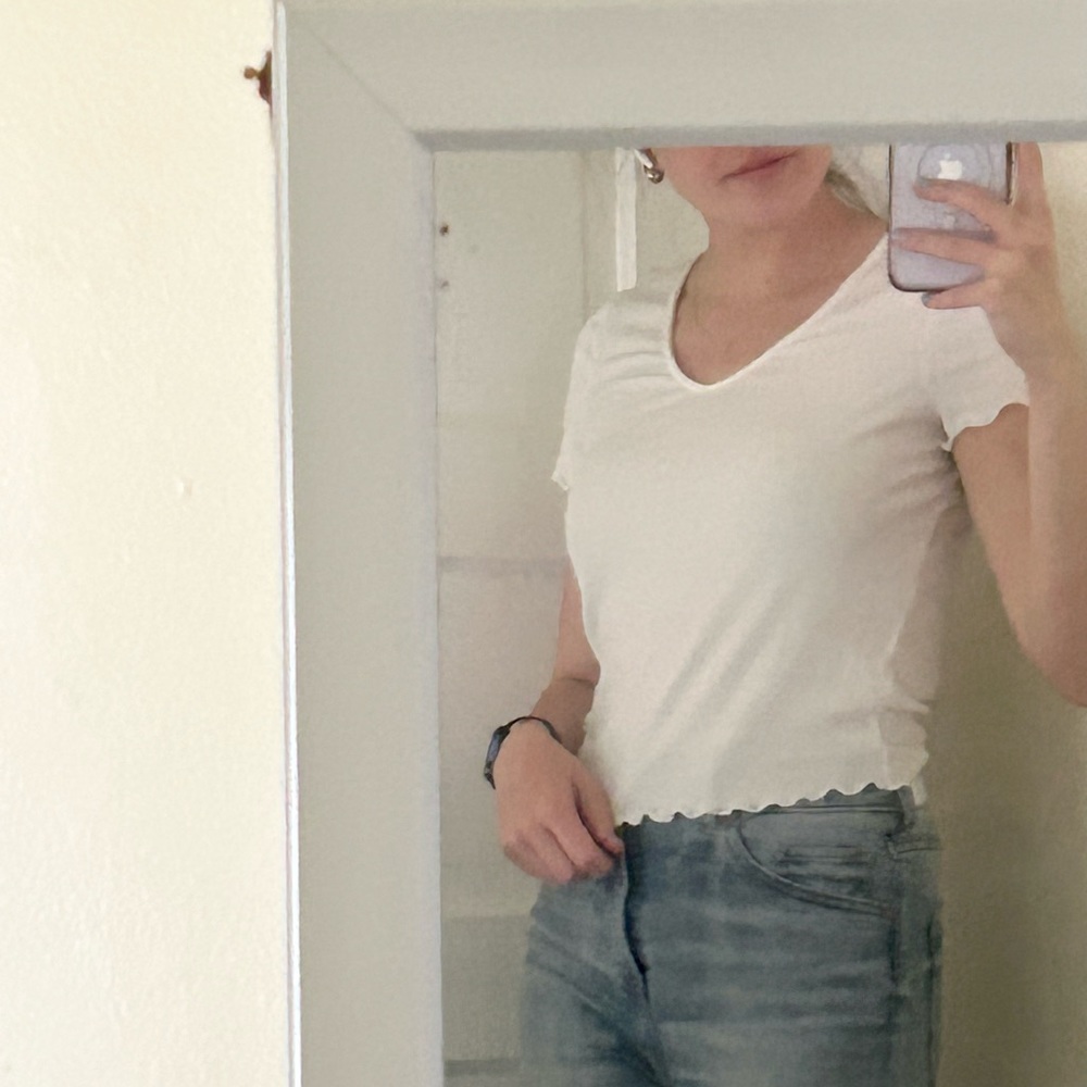 Scalloped Hem White Tee